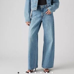 NWT Levi’s “XL Straight” Jean